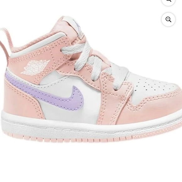 Nike Other - Kids Pink Sneakers